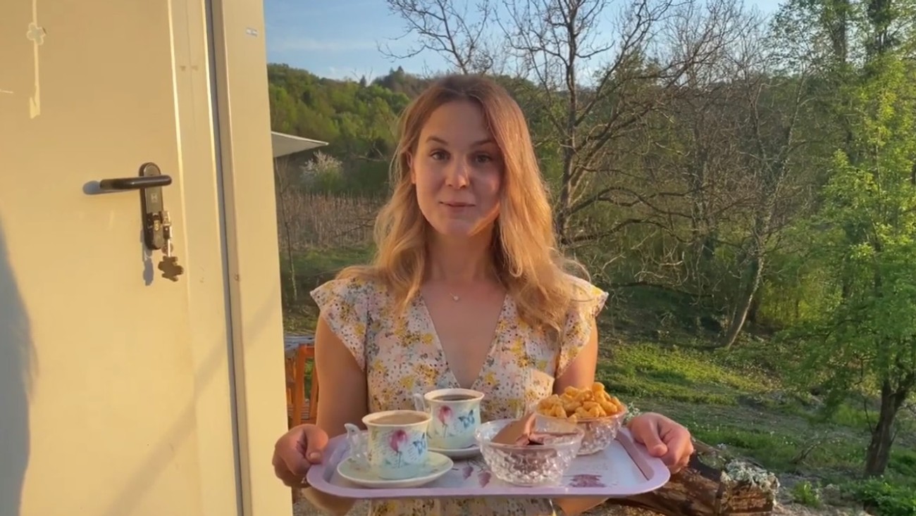 nevena vukes glumica muz marko vukes kontejner novi pocetak - Blic