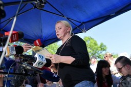 "Moralne zwycięstwo nad PiS-em". Politycy komentują zawieszenie protestu niepełnosprawnych