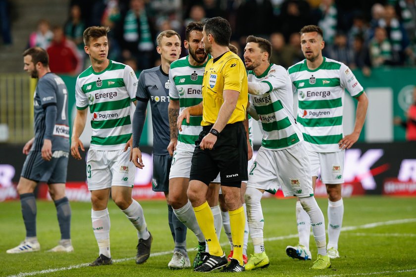 Pilka nozna. Ekstraklasa. Lechia Gdansk - Legia Warszawa. 27.04.2019