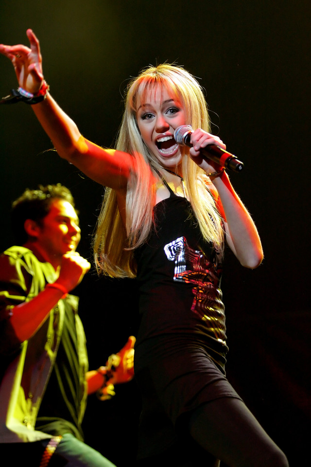 Miley Cyrus w 2006 roku