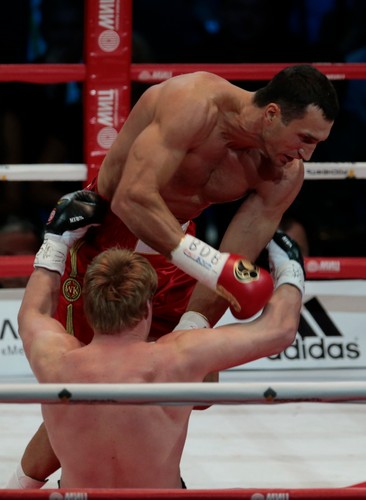 Powietkin wytrzymał 12 rund, ale mistrzem nadal jest Kliczko