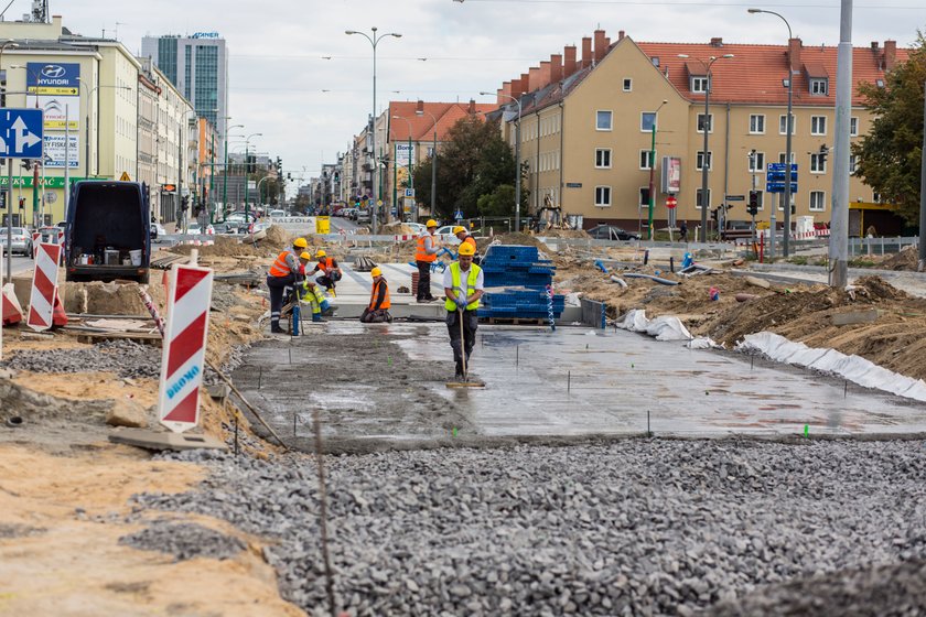 Do wiosny 2016 roku przedłuży się remont ul. Dąbrowskiego