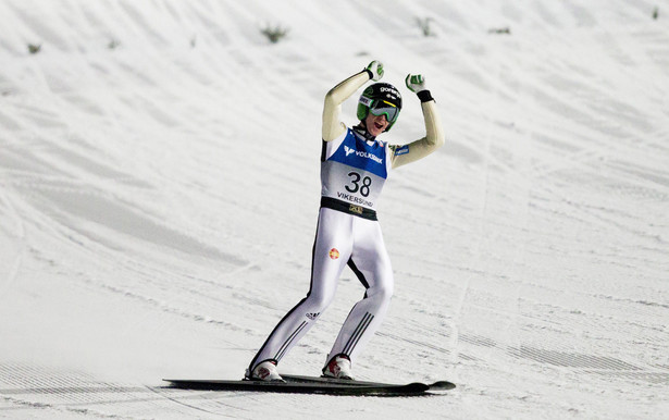 Puchar Świata w Vikersund: Prevc wygrał i został liderem. Żyła najlepszy z Polaków