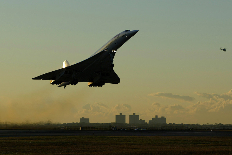Samolot Concorde startuje z lotniska Kennedy'ego w Nowym Jorku.