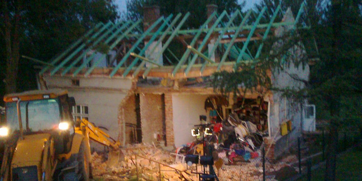 W Krośnie zawalił się budynek, 3 osoby pod gruzami