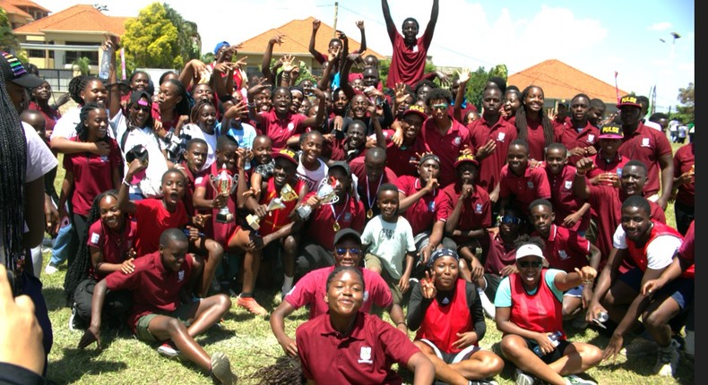 Students of Maroon house relish in the day's utmost honors