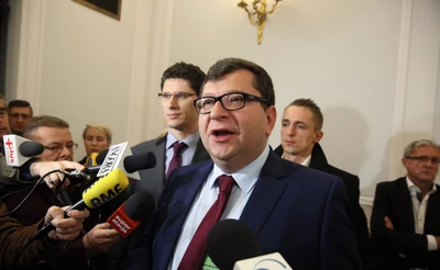 Zbigniew Stonoga opuścił areszt w Krakowie. "Musiałem zapłacić kilkaset tysięcy za życie"