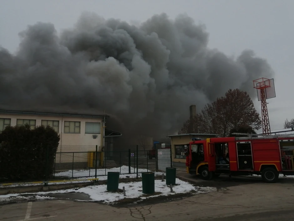 Požar u marketu "Svetofor"