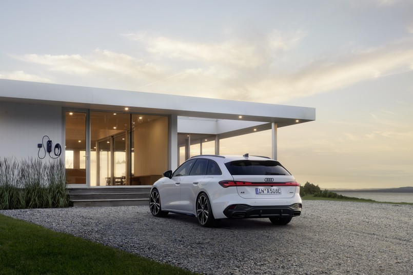 Audi A5 e-hybrid quattro