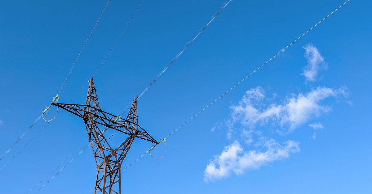 Dron spadł na pole kukurydzy. Można bagatelizować, ale testowanie naszego systemu trwa [OPINIA]