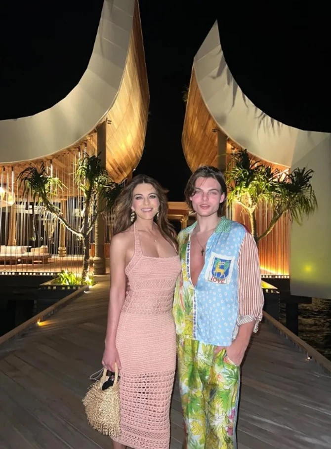 Elizabet Harli sa sinom