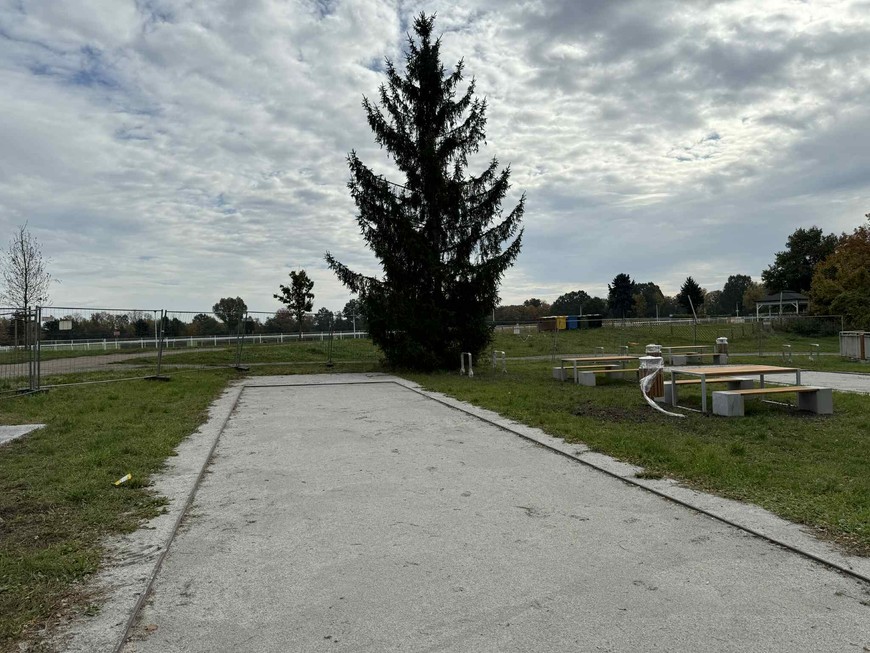 Boisko to gry w bule juz prawie gotowe