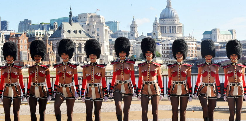 Londyn zyskał nowe strażniczki :-)