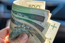 Będą niższe podatki dzięki kluczowym zmianom w PIT: nowa kwota wolna 60 tys. czy ochrona dochodów przed podatkiem 32 procent