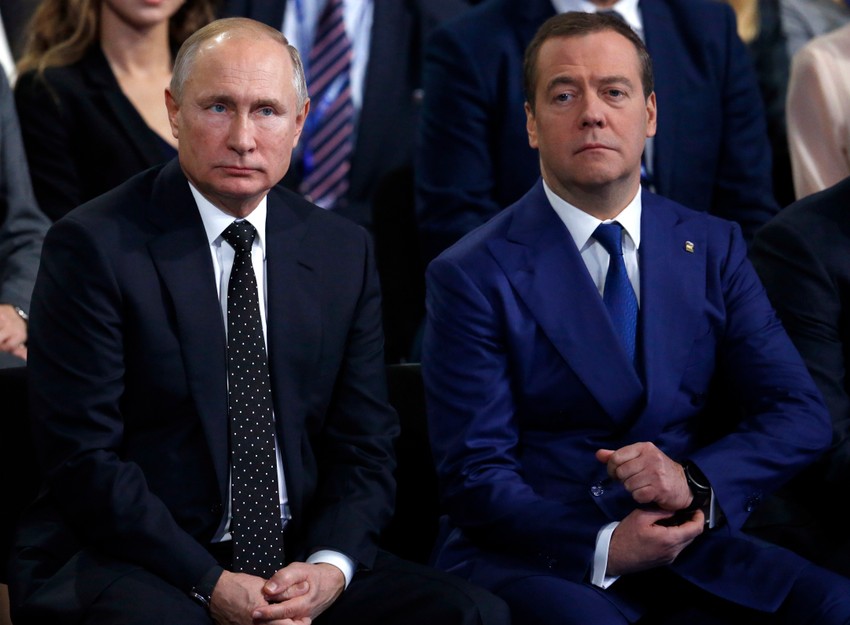 Dmitrij Medvedev i Vladimir Putin