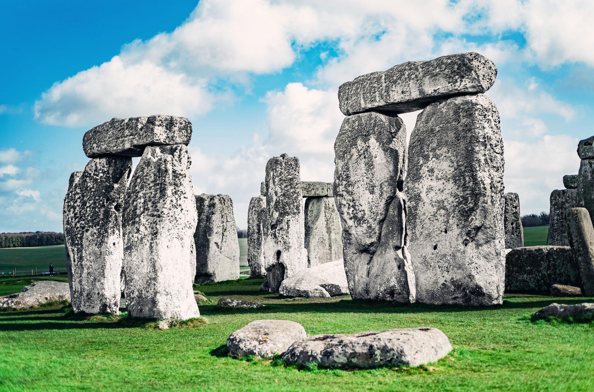 Podľa teórie mal Stonehenge slúžiť ako veľký kalendár.