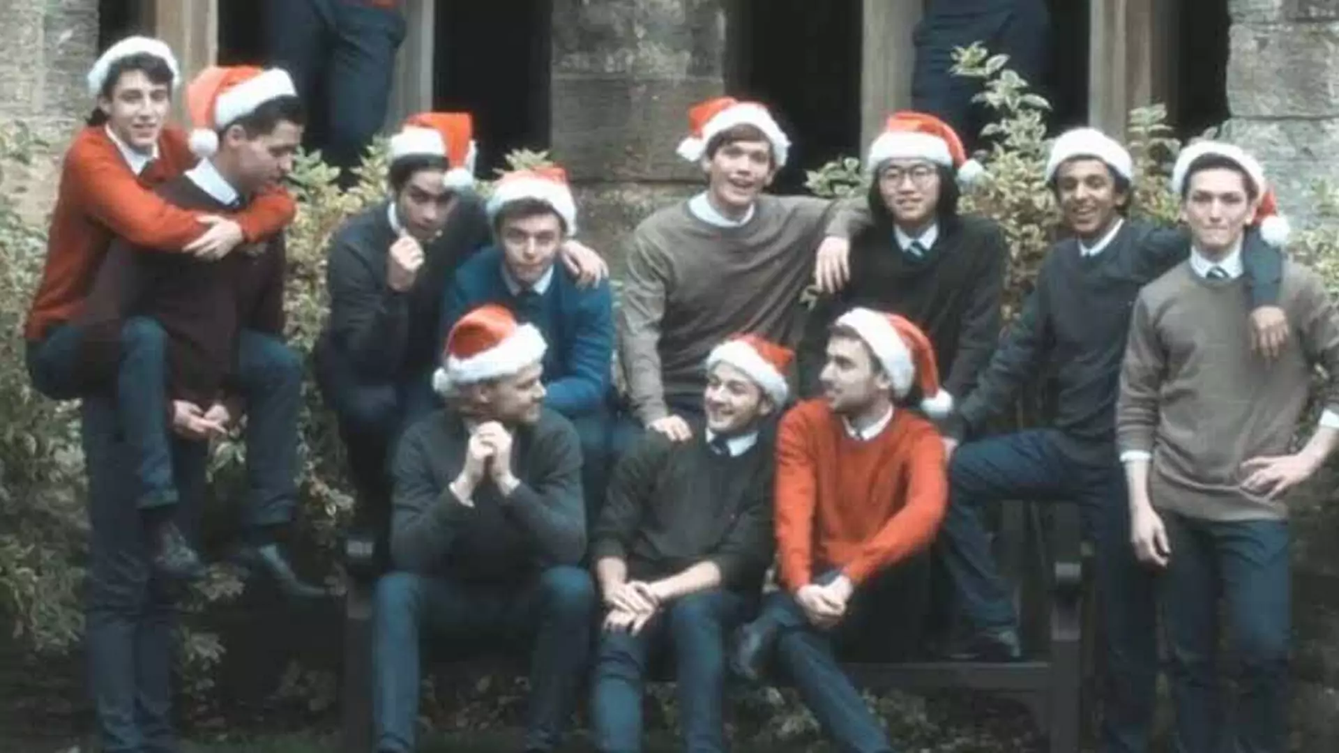 Oxford Boys powracają w wielkim stylu śpiewając świąteczny przebój Mariah Carey