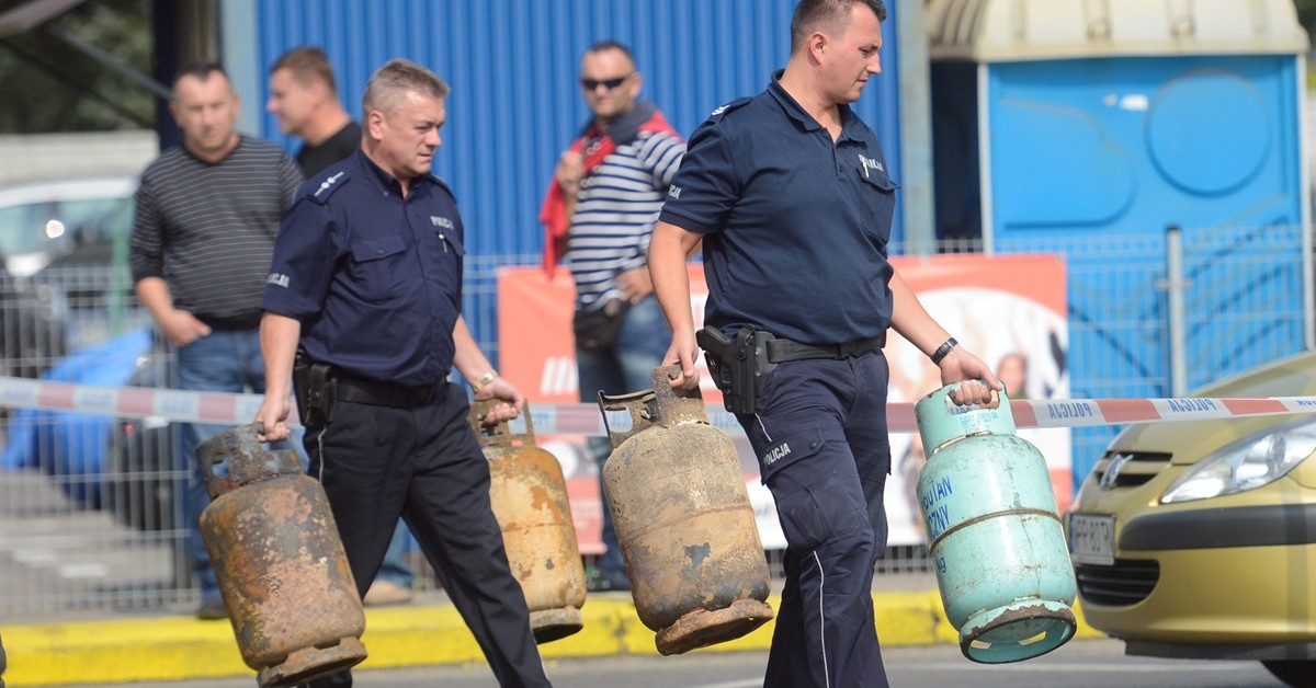Zakaz butli gazowych w blokach. Spółdzielnie wysyłają pisma i przypominają o konsekwencjach