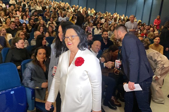 Godinama smo mislili da ih je samo pevala: Nećete verovati koje je sve hitove napisala Verica Šerifović
