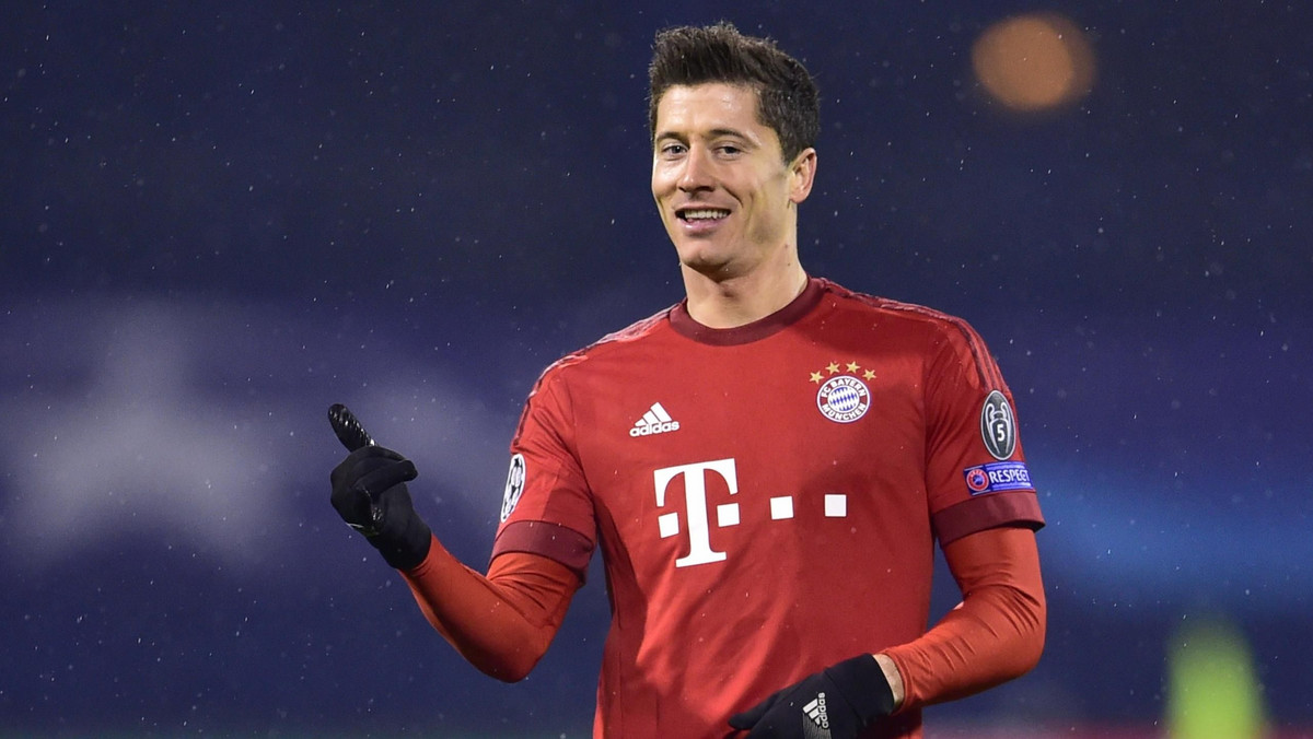 Jeśli Robert Lewandowski podpisze z Bayernem nowy kontrakt, będzie pracował z Carlo Ancelottim, który zastąpi po sezonie Josepa Guardiolę. - Wasz napastnik tylko na tym skorzysta. W każdej swojej drużynie Carlo miał do dyspozycji znakomitego snajpera. "Lewy" będzie odgrywał w jego zespole kluczową rolę - mówi w rozmowie z Eurosport.Onet.pl dziennikarz "Il Giornale" Luca Talotta, który zna włoskiego szkoleniowca jeszcze z czasów jego pracy na Półwyspie Apenińskim.