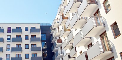 Piekło warszawskiego apartamentowca. Normalna rodzina tu nie wytrzyma