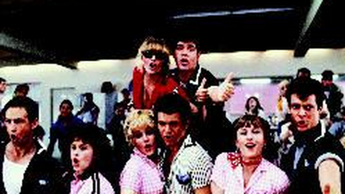 Amerykanie planują realizację remake'u filmu "Grease 2" z 1982 roku w reżyserii Patricii Birch.