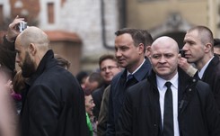 Rząd żąda lepszej ochrony. MSWiA mówi o 'narastającym zagrożeniu'