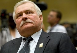 Stonesi i Dalajlama na urodzinach Wałęsy