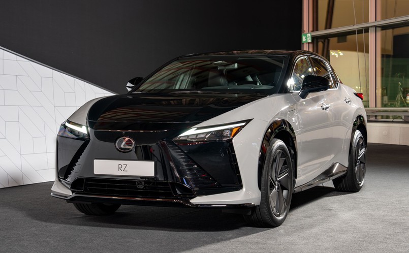 Nowy Lexus zamiast NX. Oto SUV z gwarancją na 1 mln km. Cena?