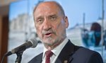 Macierewicz zamawia naładowane bombki kalibru 110 mm!