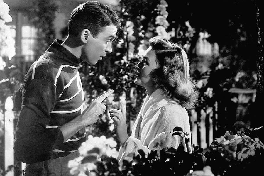 "To wspaniałe życie" (1946 r.). Na zdjęciu: James Stewart i Donna Reed