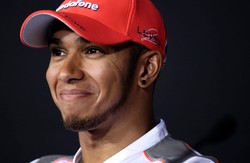 Mercedes GP oferuje Hamiltonowi kontrakt wart 60 mln funtów