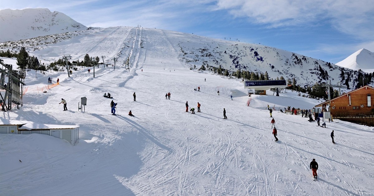 To najtańszy zimowy kurort w Europie. Polacy chętnie latają do tego kraju na wakacje