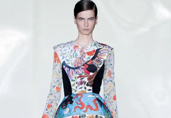 Tydzień Mody w Londynie: jesień-zima 2011/2012 Mary Katrantzou