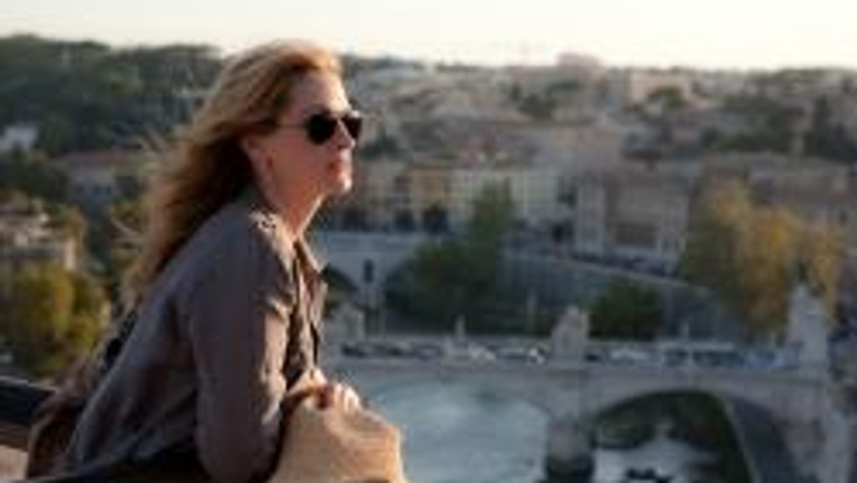 Julia Roberts bardzo ceni producenckie umiejętności Brada Pitta. Hollywoodzki gwiazdor był producentem najnowszego filmu z udziałem aktorki "Jedz, módl się,