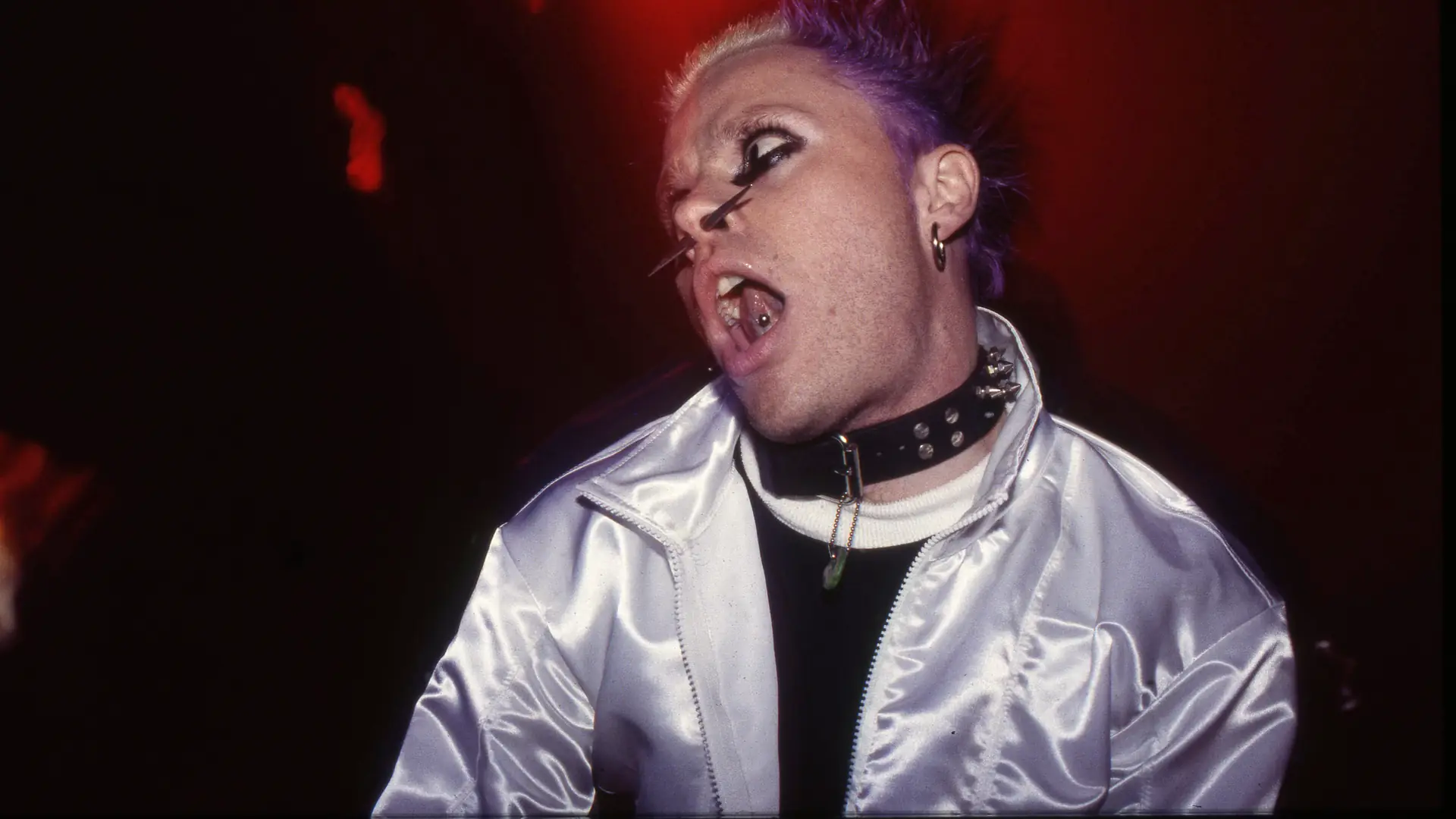 Zazdroszczę każdemu, kto przygodę z The Prodigy zaczął od teledysku „Smack My Bitch Up”