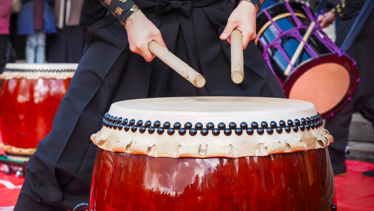 Dziewięć zespołów prezentujących tradycyjne tańce i muzykę m.in. obu Ameryk, Japonii i Indonezji wystąpi na 31. Międzynarodowych Spotkaniach Folklorystycznych w Lublinie. Festiwal rozpocznie się we wtorek paradą zespołów.