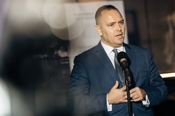 Kolegium Instytutu Pamięci Narodowej zarekomendowało Karola Nawrockiego na stanowisko prezesa IPN