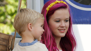 15-letnia córka Reese Witherspoon ma różowe włosy