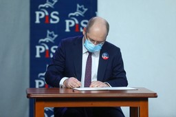 Bielan: Wynegocjowaliśmy umowę koalicyjną, będzie to dokument poufny