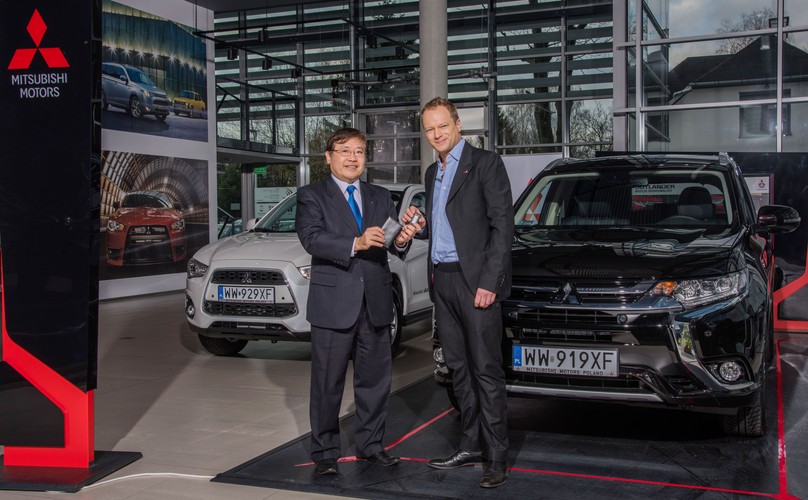 Maciej Stuhr i prezes polskiej filii MMC Yasuyuki Oyama