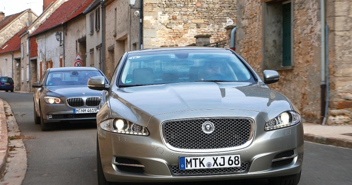 Jaguar XJ 3.0D kontra BMW 730d Kot pokazał siódemce pazury