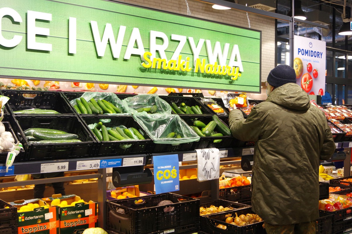 Dziewięć nowych sklepów. Ta sieć chce podbić Polskę