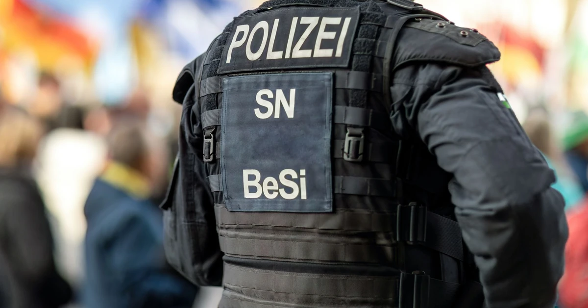 Planowali zamach na jarmark świąteczny w Niemczech. Zostali aresztowani