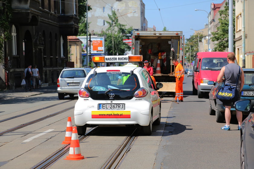 Tory na ul. Gdańskiej podniosły się i zablokowały ruch tramwajów