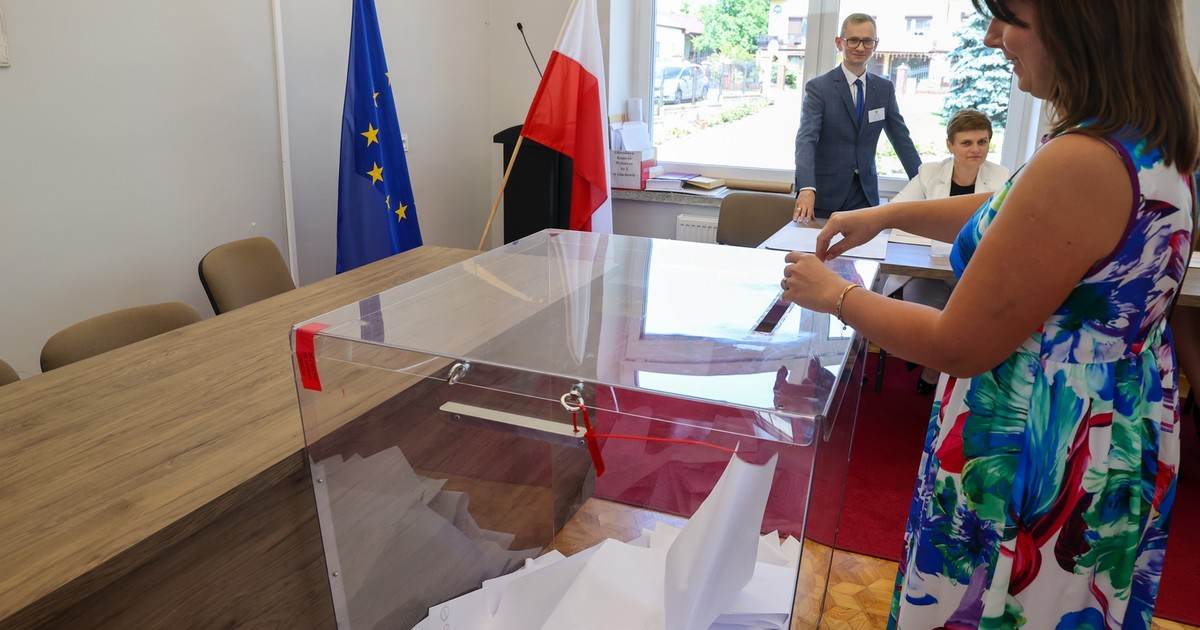 Wybory prezydenckie 2025. Jaki dokument należy zabrać ze sobą na głosowanie?