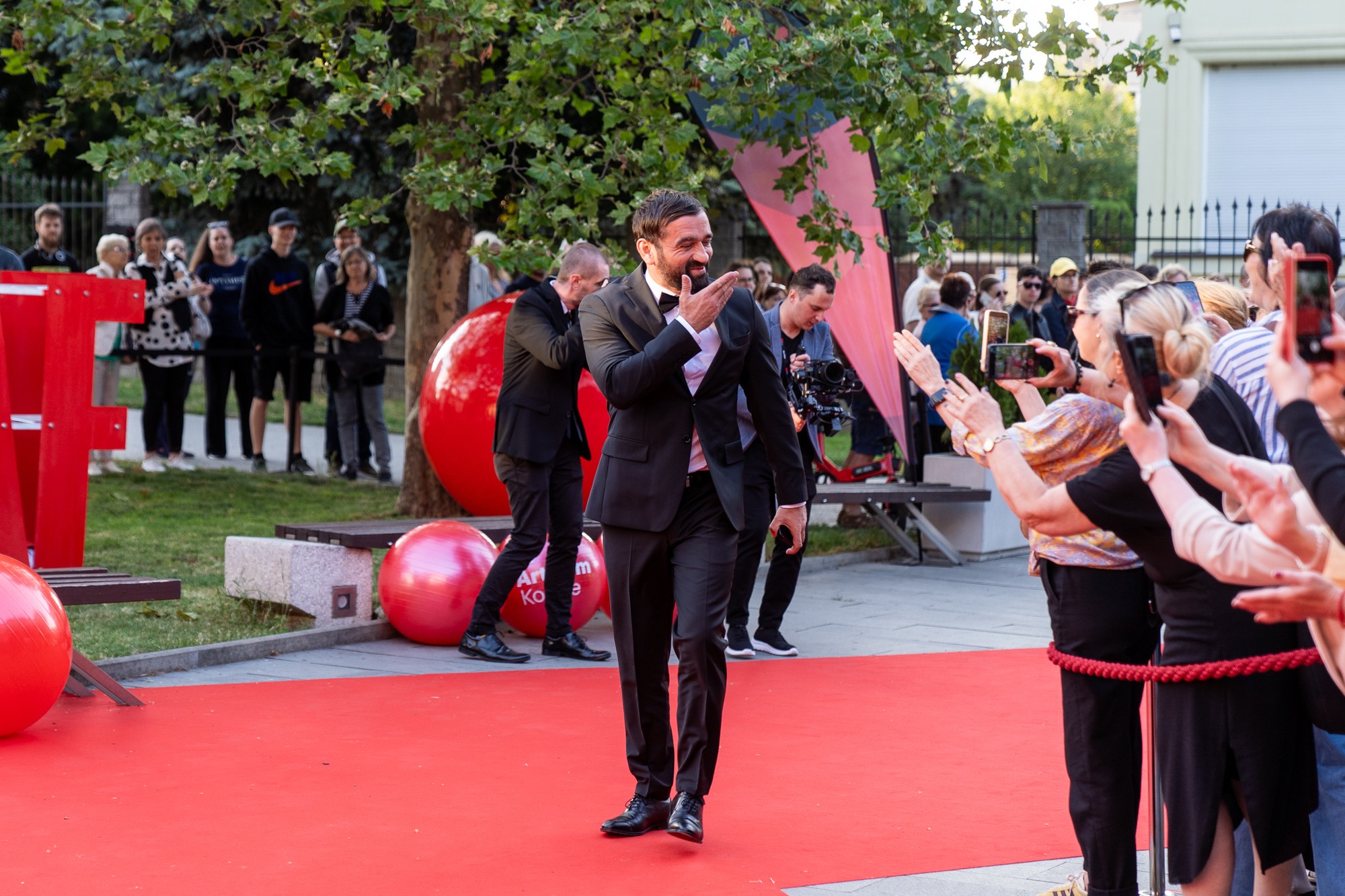 Otvárací ceremoniál - červený koberec