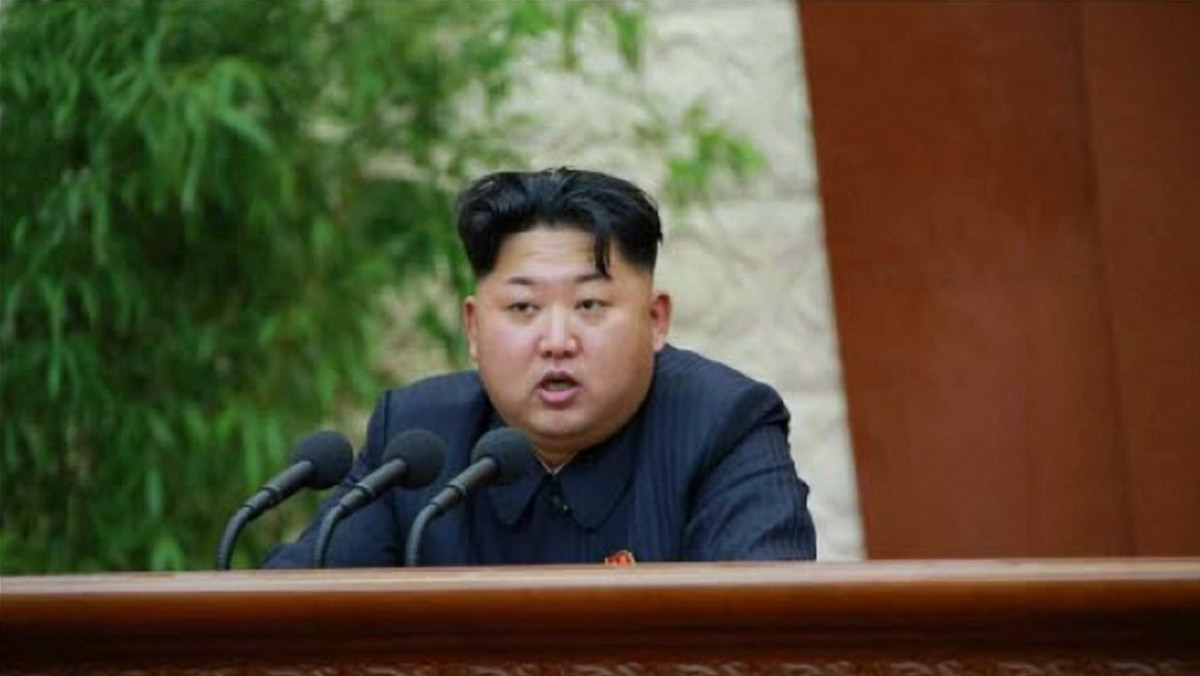 Północnokoreański przywódca Kim Dzong Un nazwał zawarte w tym tygodniu porozumienie z Koreą Południową przełomowym i torującym drogę do poprawienia stosunków, ale oświadczył, że zawarcie umowy było możliwe dzięki potędze sił zbrojnych Pjongjangu.