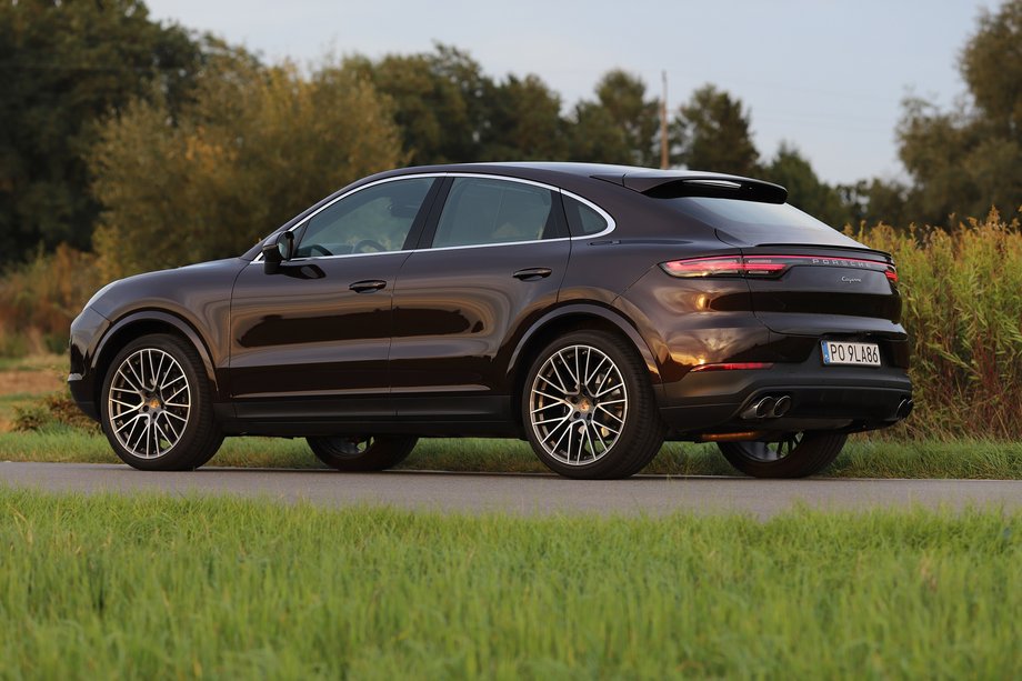 SUV-y za pół miliona - Modne Porsche