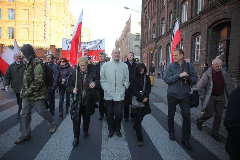 Politycy w żałobie. Zdjęcia z pogrzebu Marka Rosiaka